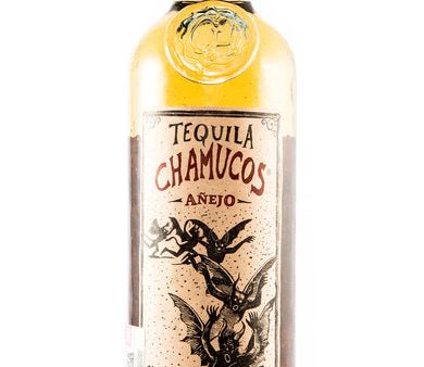 Chamucos Añejo Online now